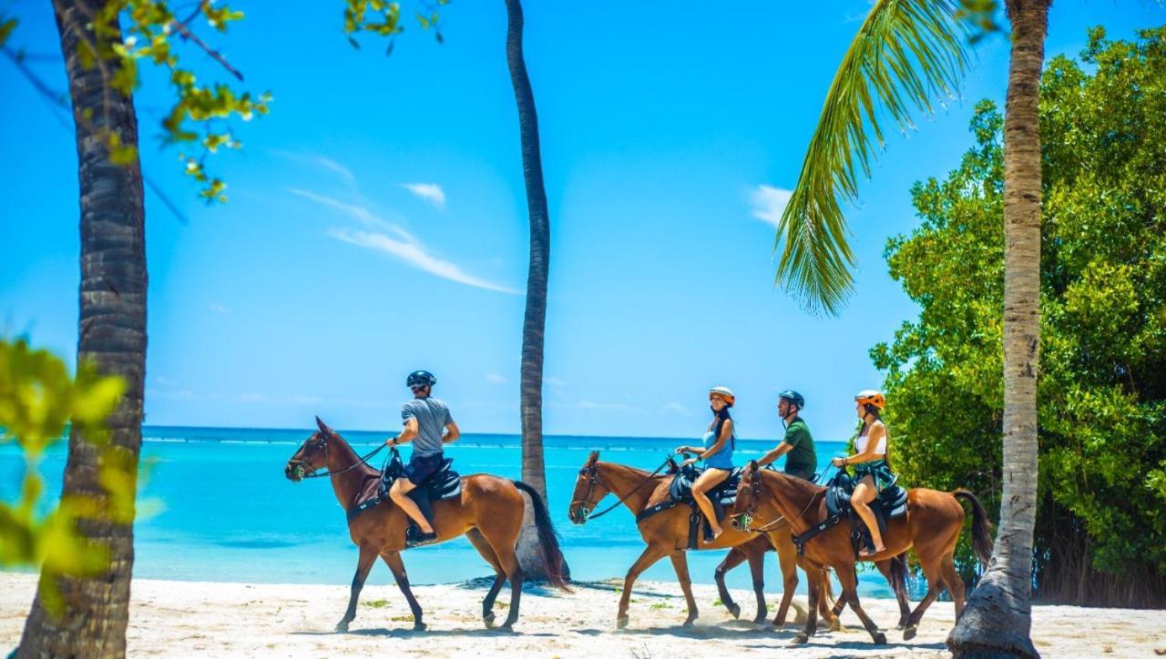 Punta Cana Sol Caribe Beach Pool 外观 照片